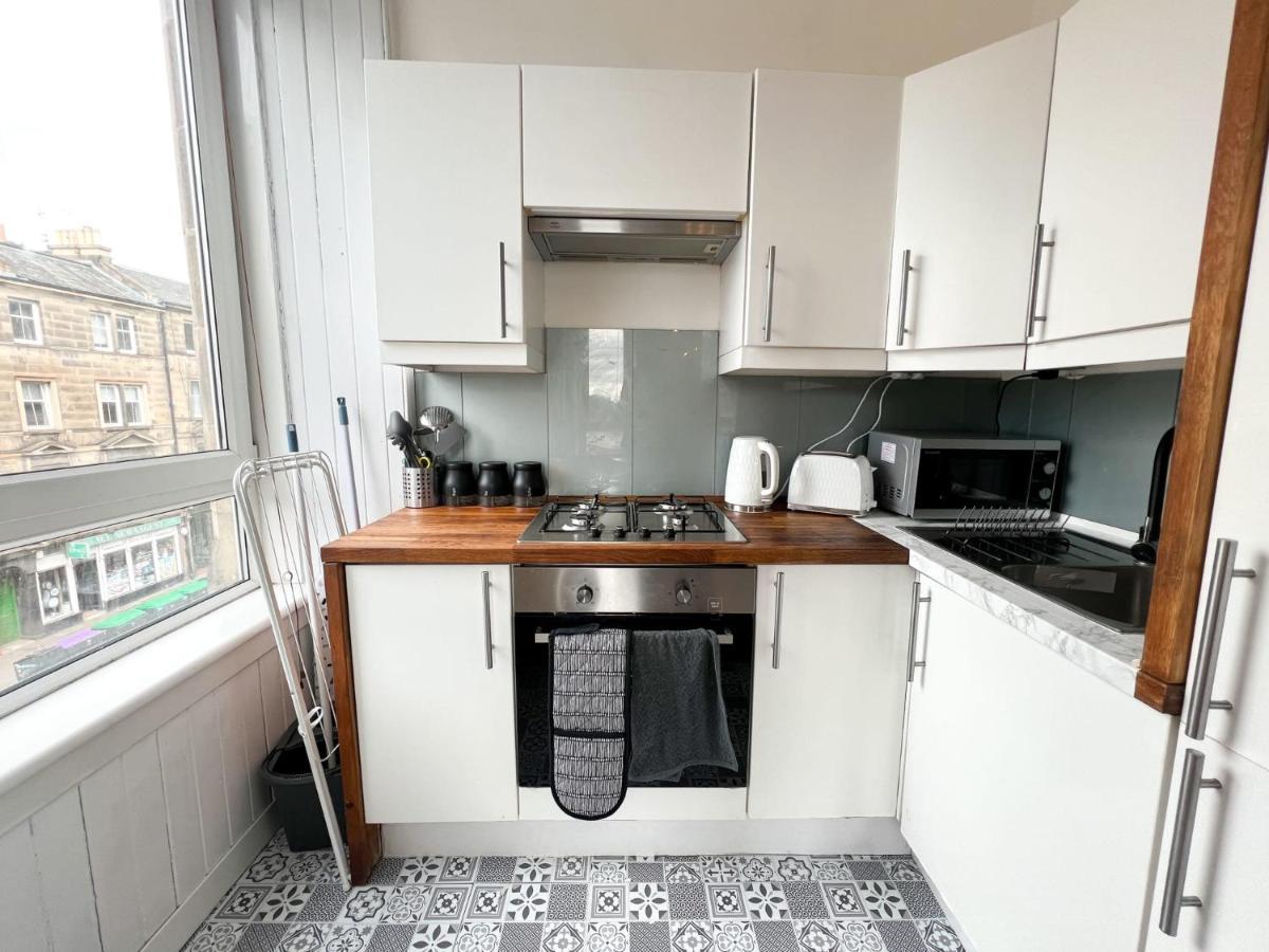 Bohemian 1Br Flat In Abbeyhill Apartment Единбург Екстериор снимка